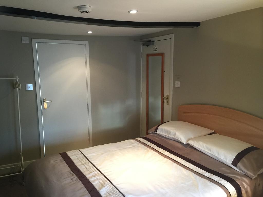 Bed and Breakfast The Wheatsheaf Wilton  Esterno foto