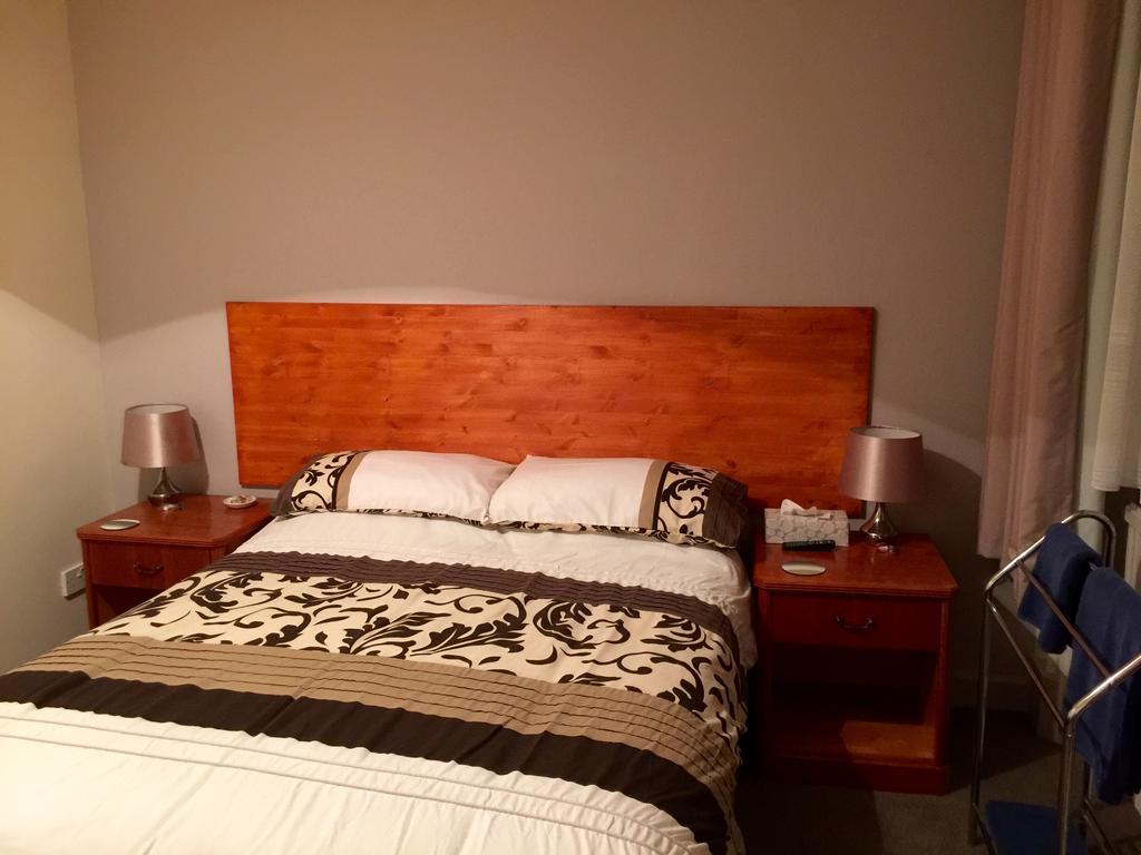 Bed and Breakfast The Wheatsheaf Wilton  Esterno foto