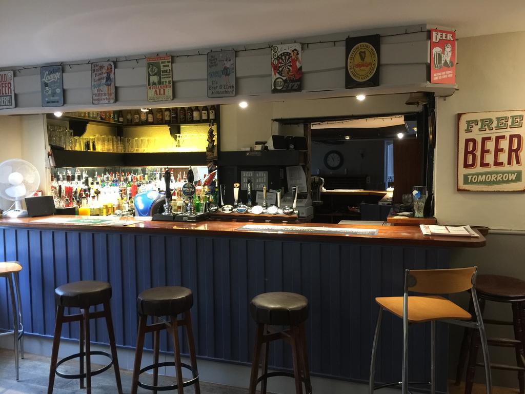 Bed and Breakfast The Wheatsheaf Wilton  Esterno foto